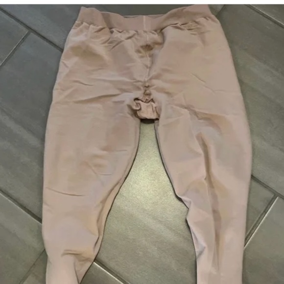 Sigvaris compression tights - Picture 1 of 3